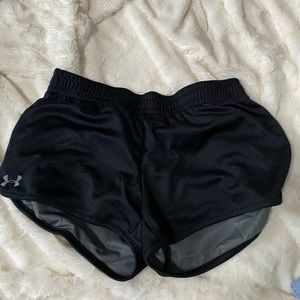Under Armour size Large Shorts